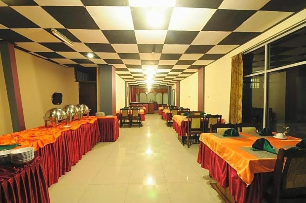 Hotel Benteng Bukittinggi Extérieur photo