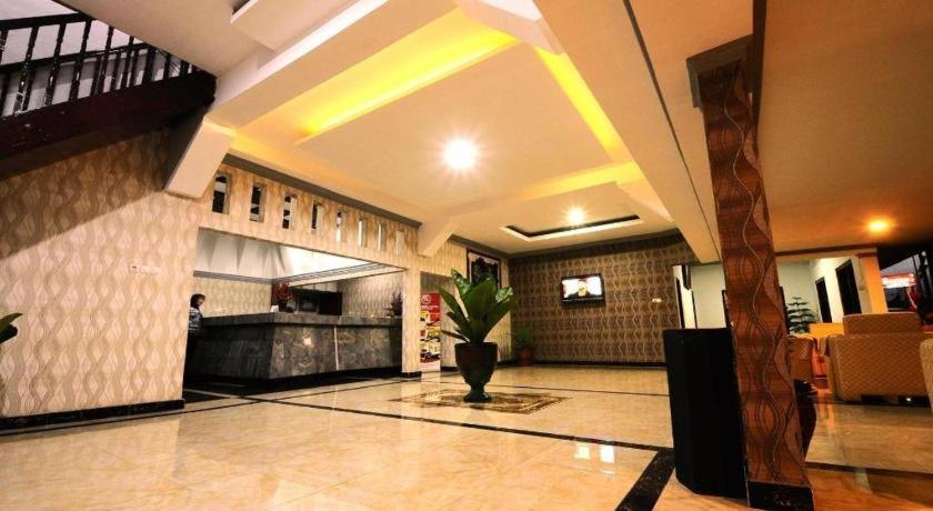 Hotel Benteng Bukittinggi Extérieur photo