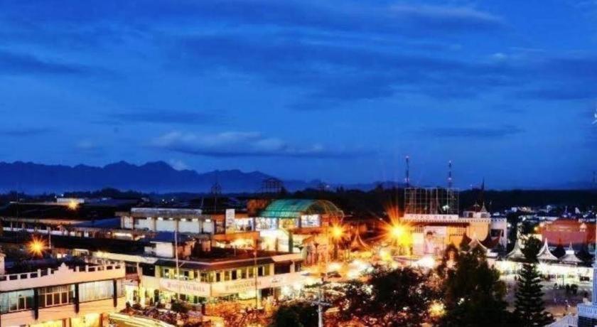 Hotel Benteng Bukittinggi Extérieur photo