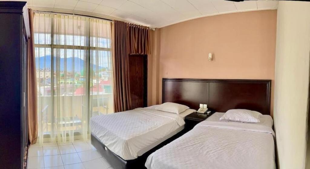 Hotel Benteng Bukittinggi Extérieur photo